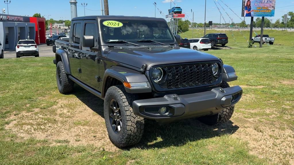 Used 2024 Jeep Gladiator Sport AWD/4WD image 9