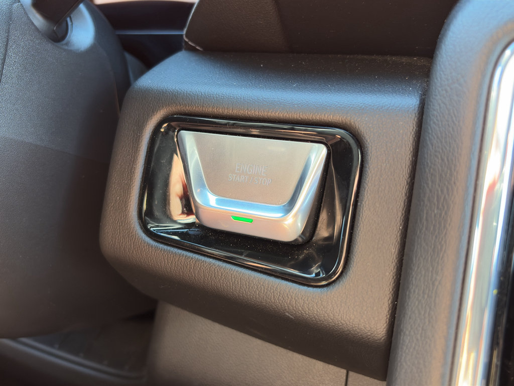 Certified 2025 GMC Yukon Denali AWD/4WD image 21
