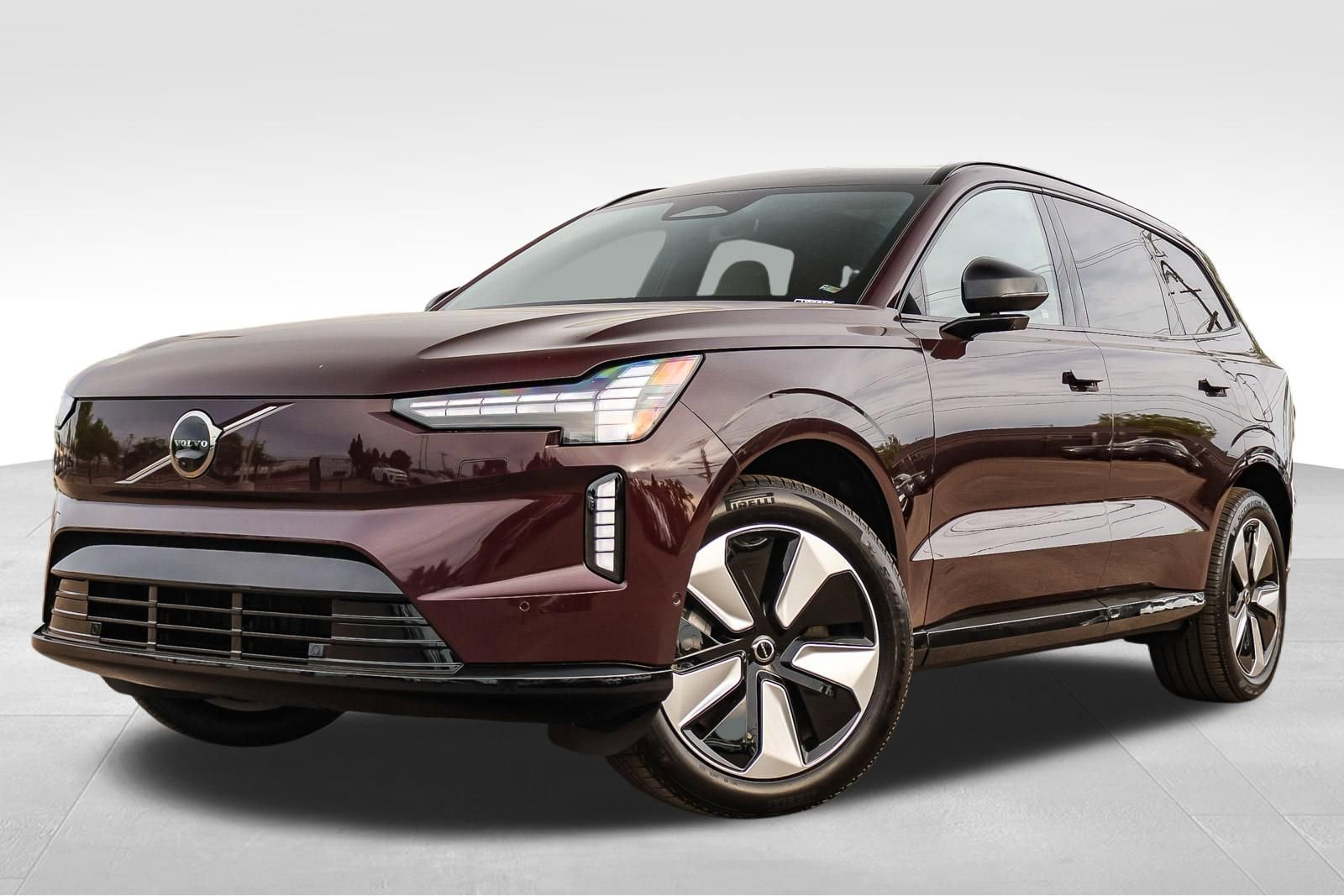 New 2026 Volvo EX90 Plus AWD/4WD image 1