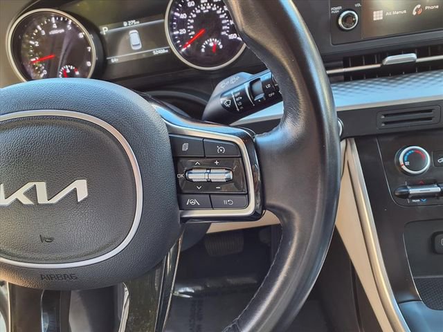 Used 2023 Kia Carnival LX image 18