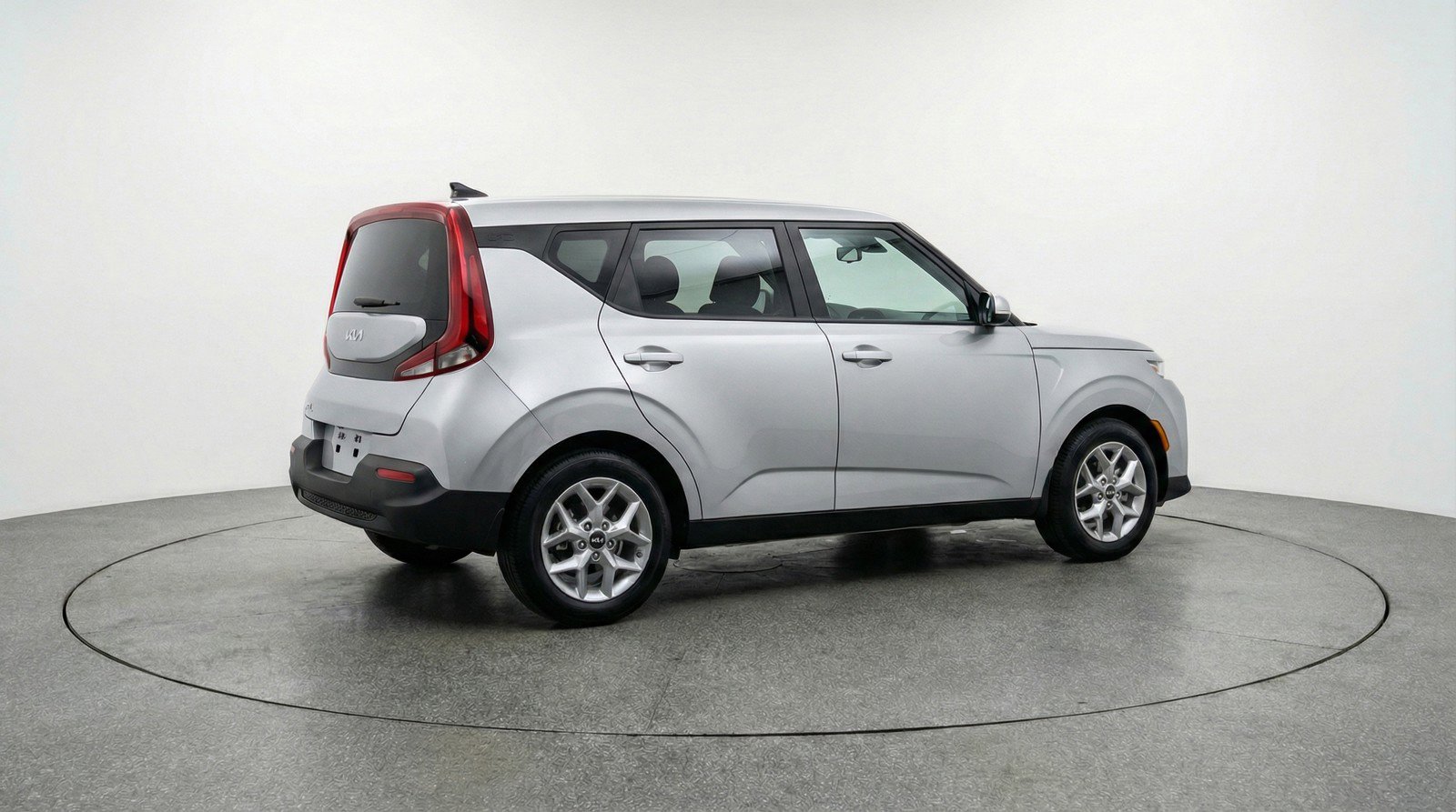 Used 2025 Kia Soul LX w/ LX Technology Package image 9