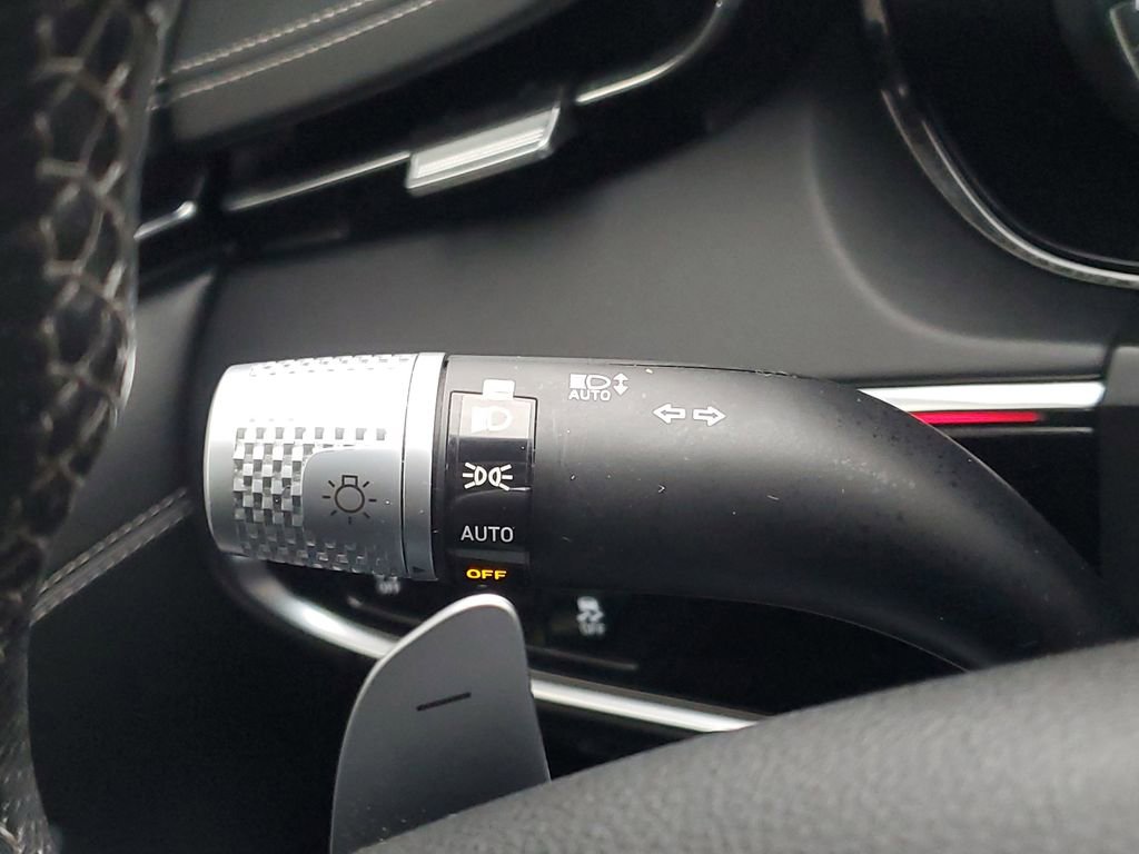 Used 2022 Genesis GV70 3.5T Sport w/ Sport Prestige Package image 19