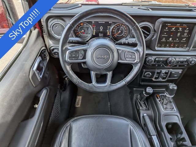 Certified 2022 Jeep Wrangler Unlimited Sahara w/ LED Lighting Group AWD/4WD image 13
