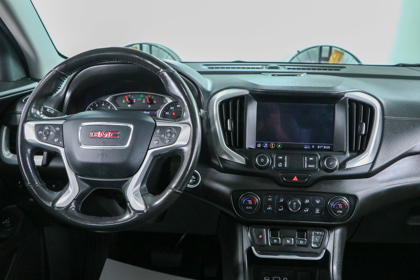 Used 2020 GMC Terrain SLT w/ Preferred Package FWD image 17