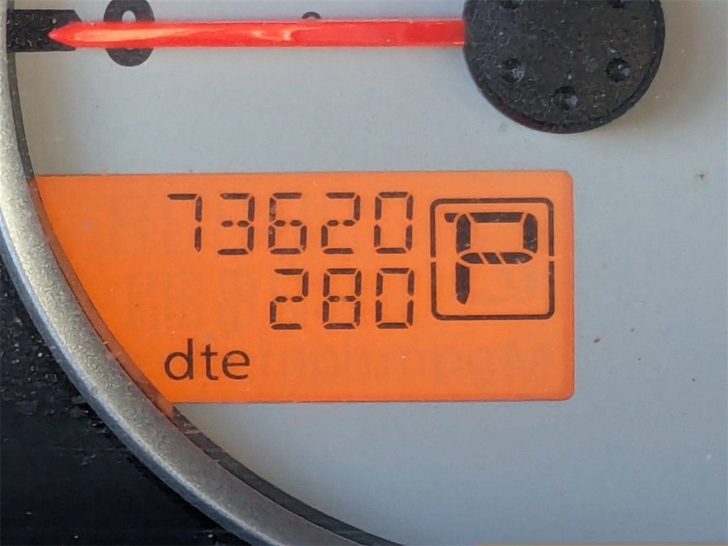 Used 2020 Nissan Frontier PRO-4X w/ Pro-4x Utility Package image 28