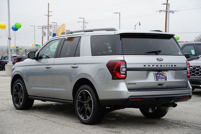 Certified 2022 Ford Expedition Limited image 5