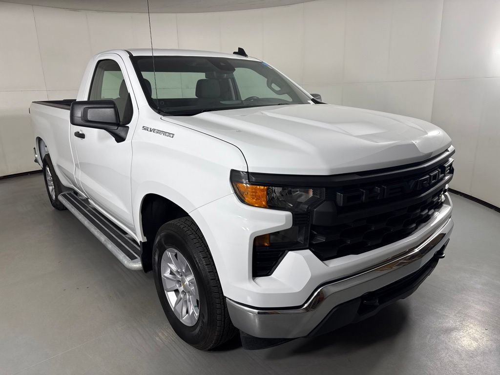 Certified 2025 Chevrolet Silverado 1500 W/T RWD image 2