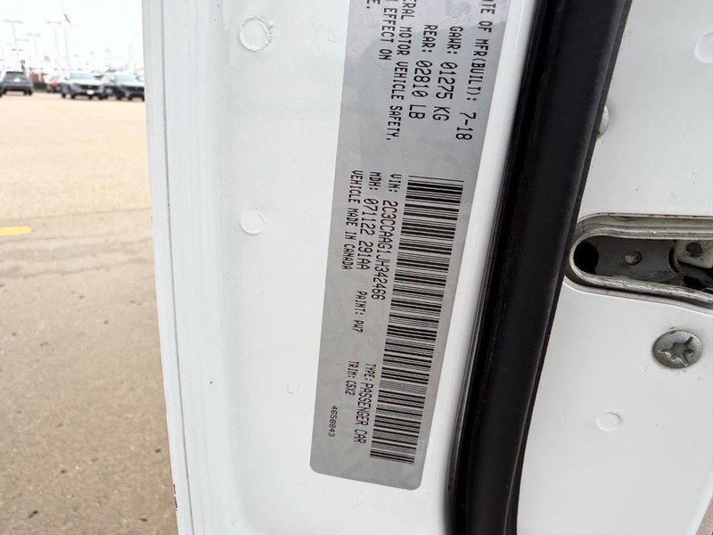 Used 2018 Chrysler 300 Touring w/ Driver Convenience Group image 21