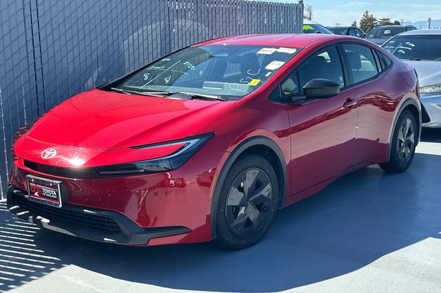 Certified 2025 Toyota Prius LE