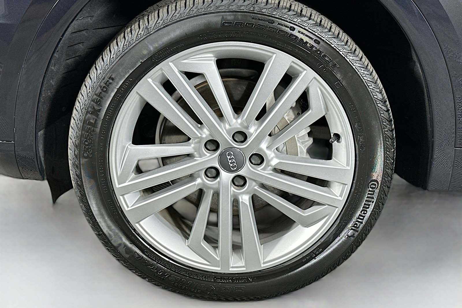 Used 2019 Audi Q5 2.0T Premium Plus w/ Premium Plus Package image 11