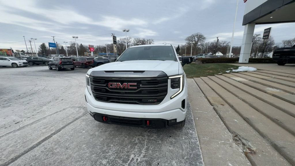 Certified 2023 GMC Sierra 1500 AT4 w/ Technology Package image 3