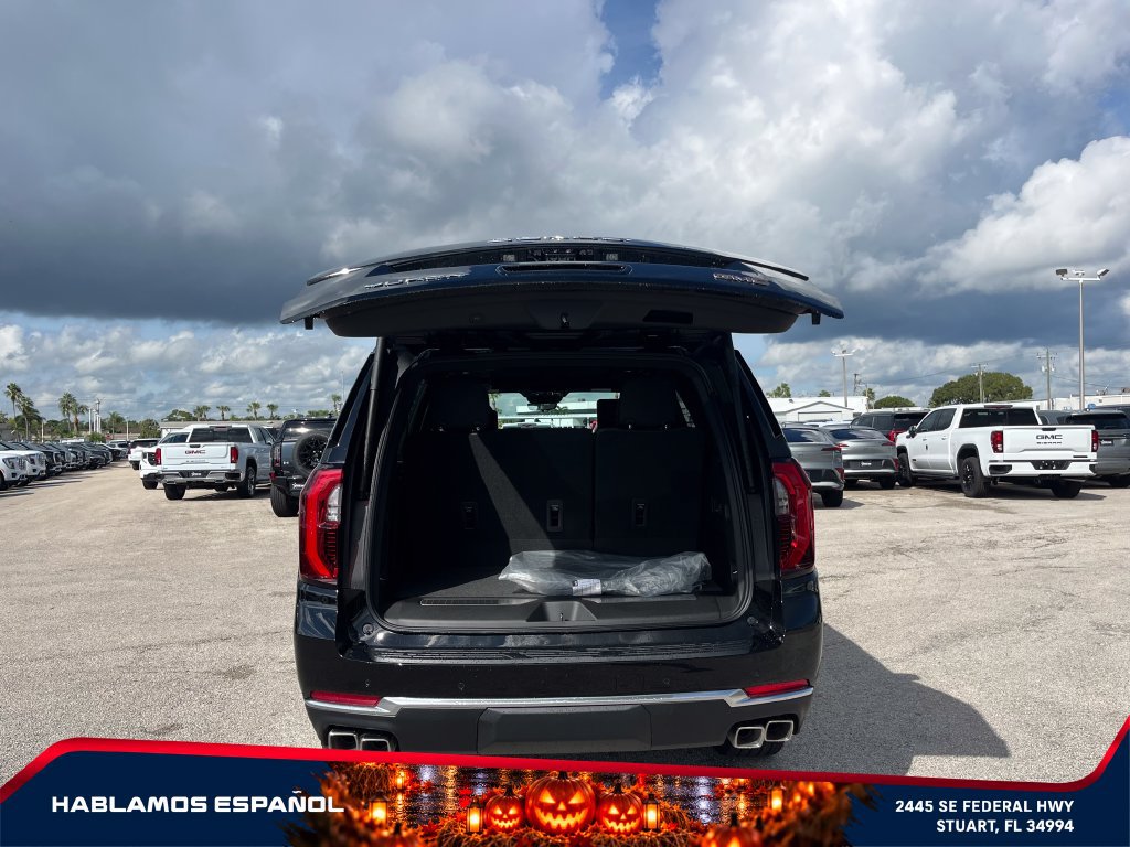 New 2027 GMC Yukon Denali w/ Denali Reserve Package AWD/4WD image 17