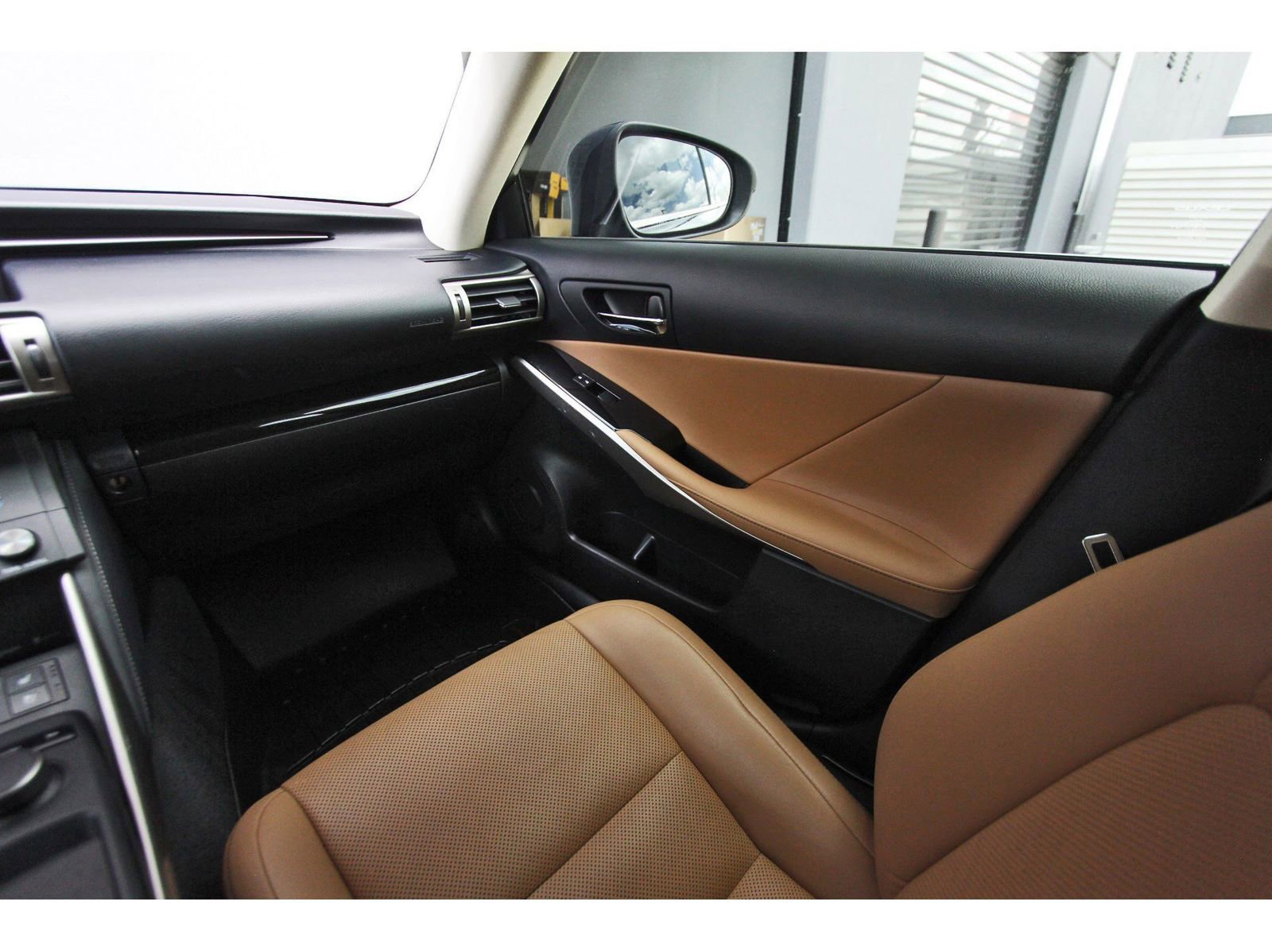 Used 2015 Lexus IS 250 AWD w/ Premium Package image 12