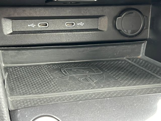 Used 2024 Volkswagen Tiguan SE image 28