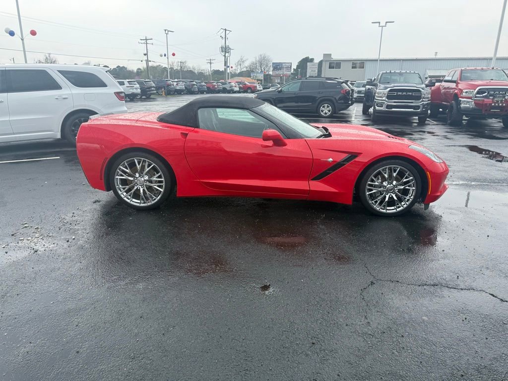 Used 2018 Chevrolet Corvette Stingray Convertible w/ 3LT Preferred Equipment Group image 4