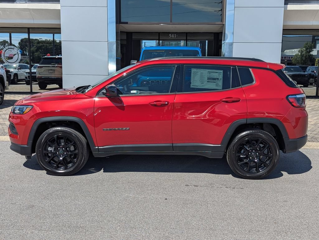 New 2026 Jeep Compass Latitude AWD/4WD image 8