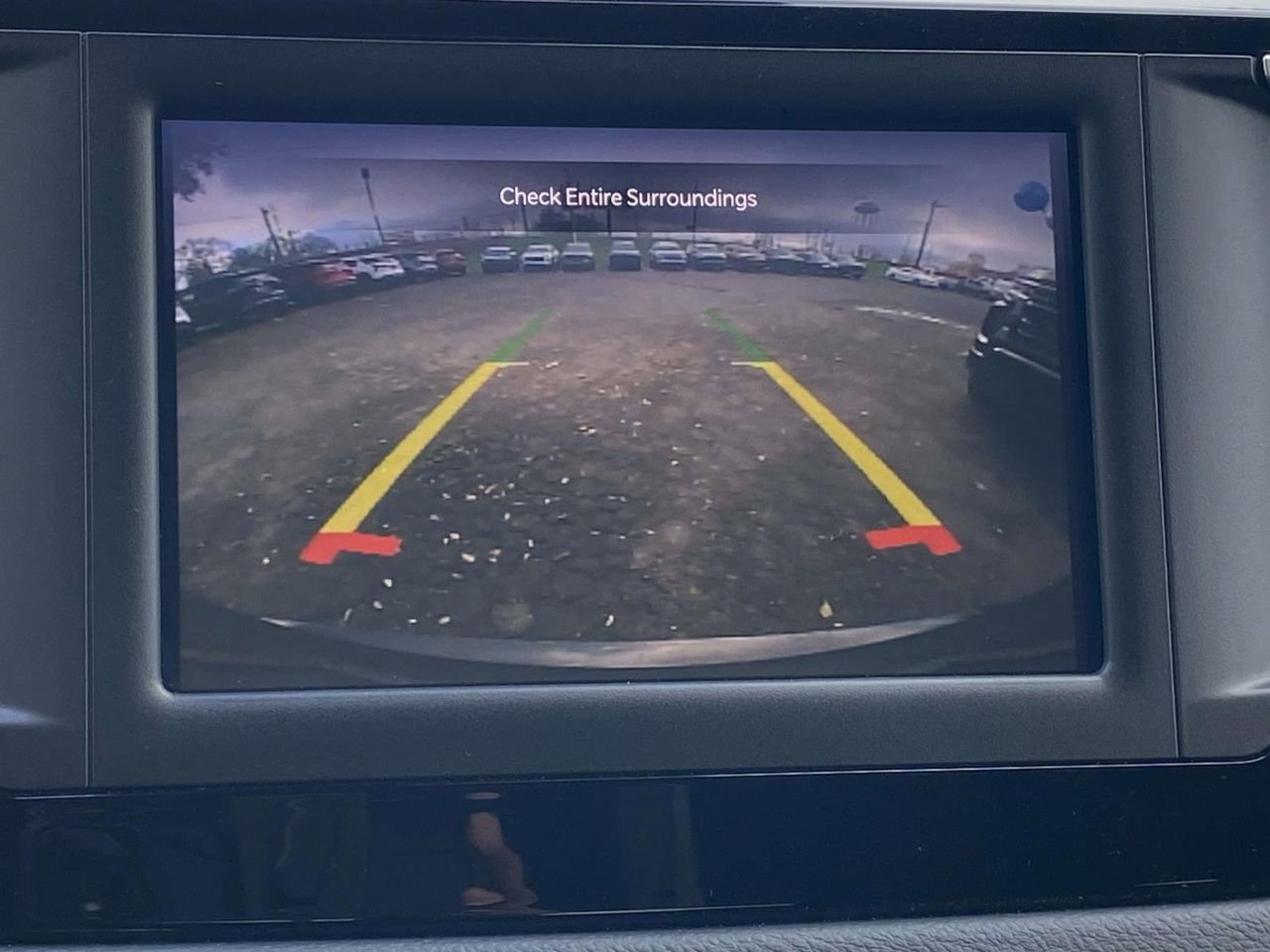 Used 2023 Chrysler Voyager LX image 24