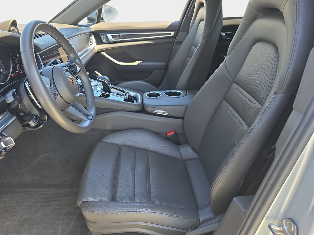 Used 2023 Porsche Panamera Platinum Edition RWD image 18