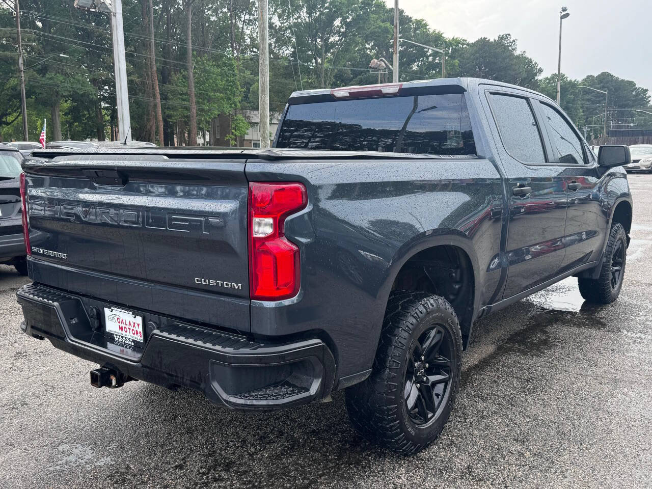 Used 2021 Chevrolet Silverado 1500 Custom Trail Boss w/ Safety Confidence Package AWD/4WD image 11