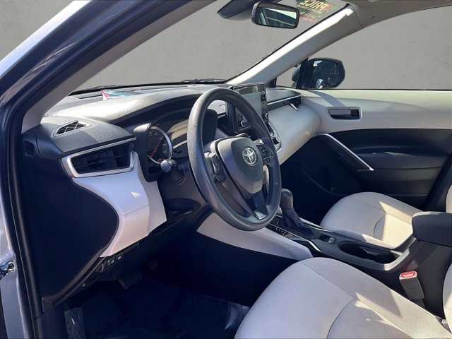 Used 2022 Toyota Corolla Cross L image 11