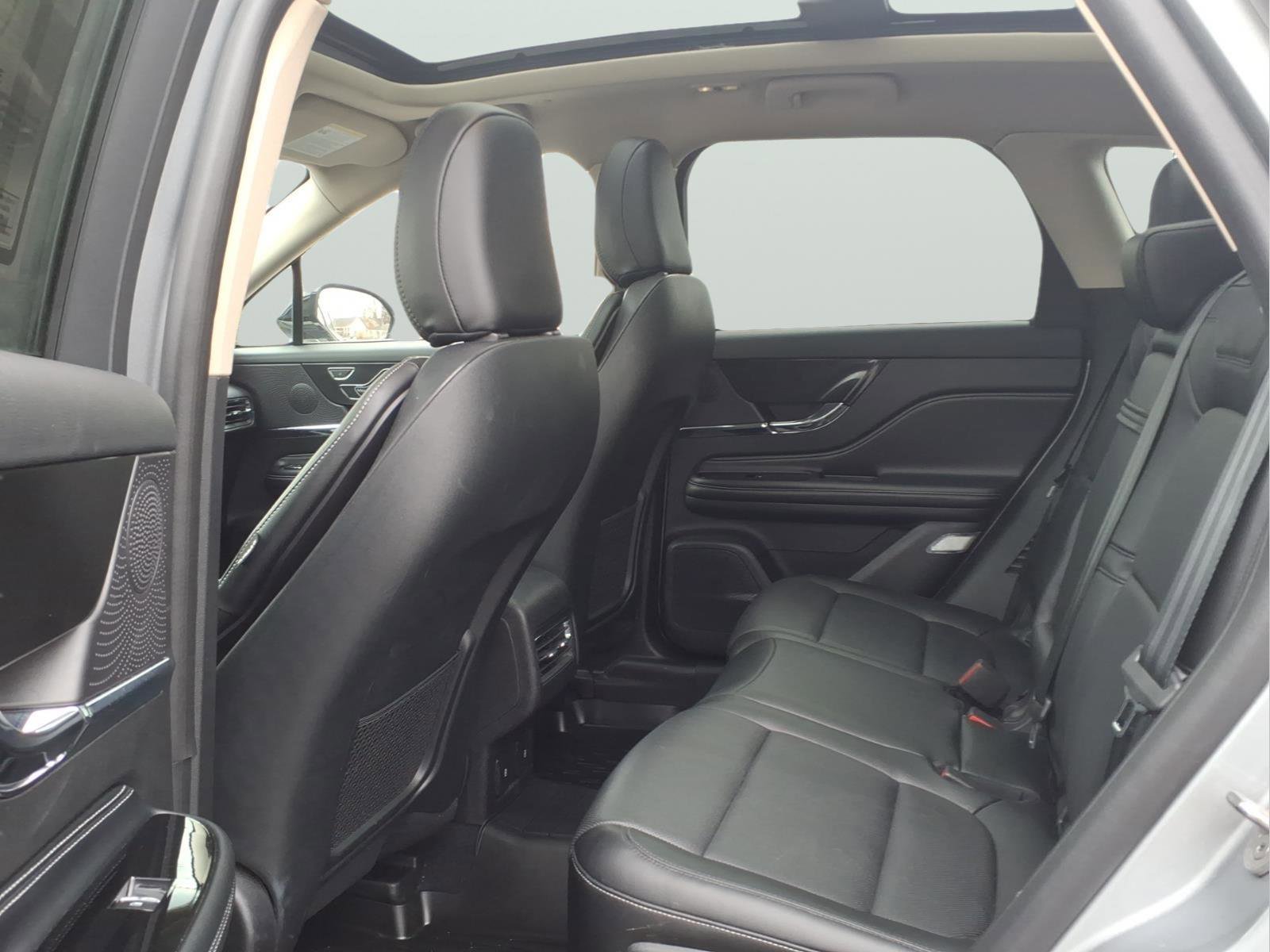 Used 2023 Lincoln Corsair Reserve w/ Equipment Group 201A AWD/4WD image 14