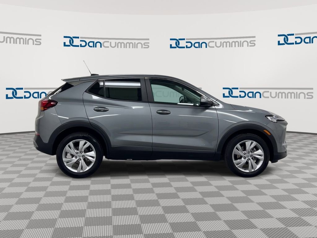 Used 2024 Buick Encore GX Preferred FWD image 9