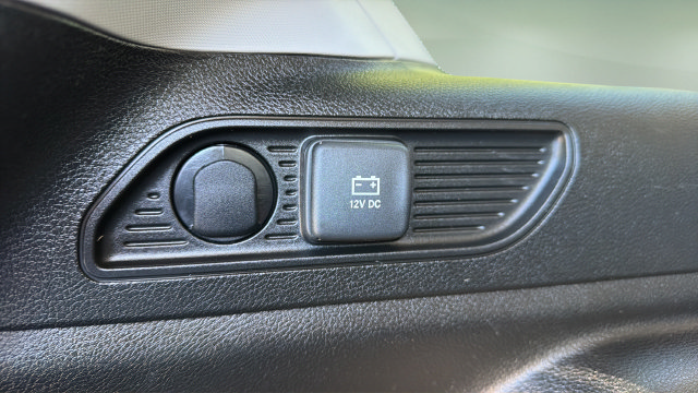 Used 2022 Jeep Grand Cherokee Limited AWD/4WD image 21