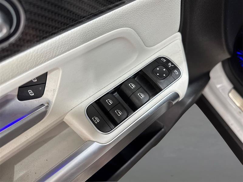 Used 2020 Mercedes-Benz GLB 250 4MATIC image 31
