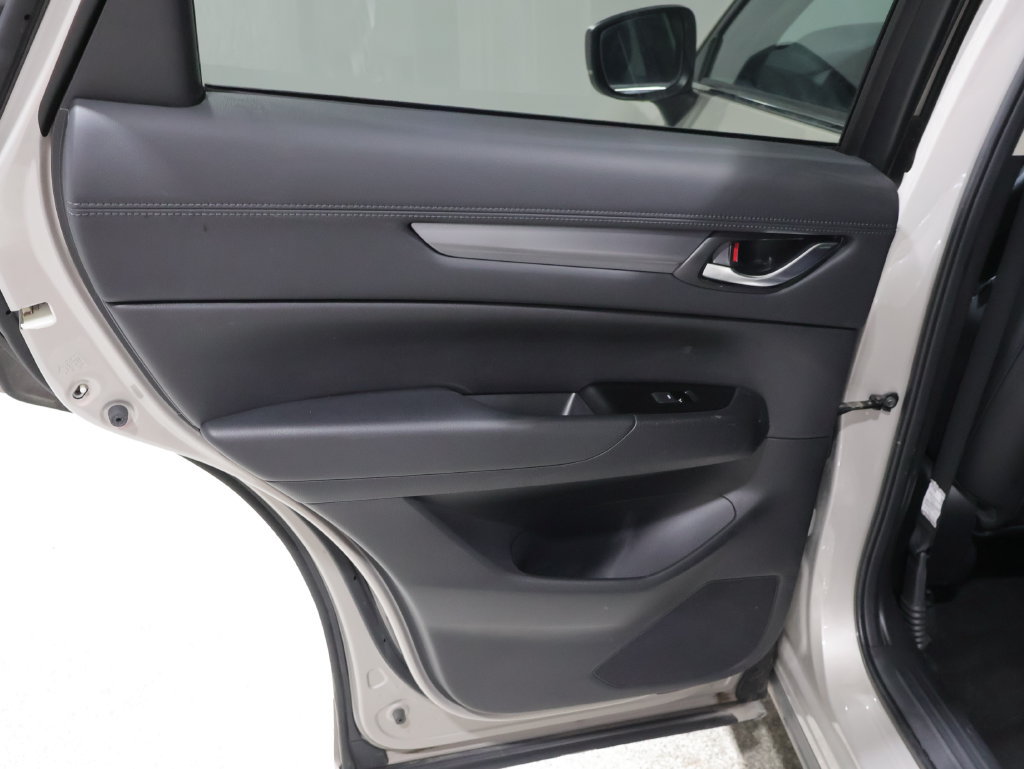 Used 2025 MAZDA CX-5 AWD 2.5 S w/ Preferred Package image 19