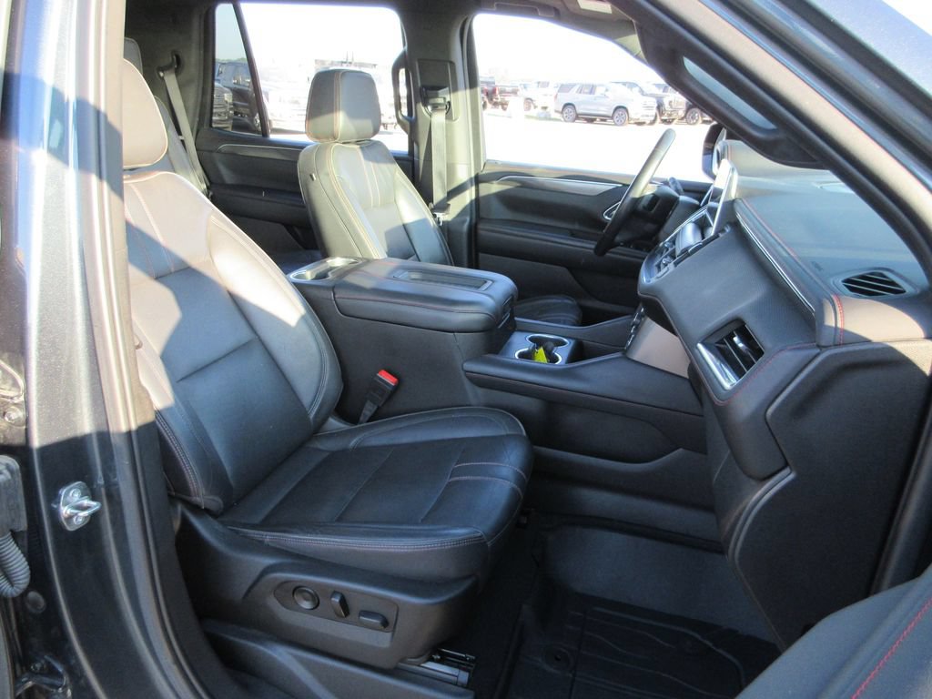 Certified 2021 Chevrolet Tahoe RST w/ Luxury Package AWD/4WD image 24