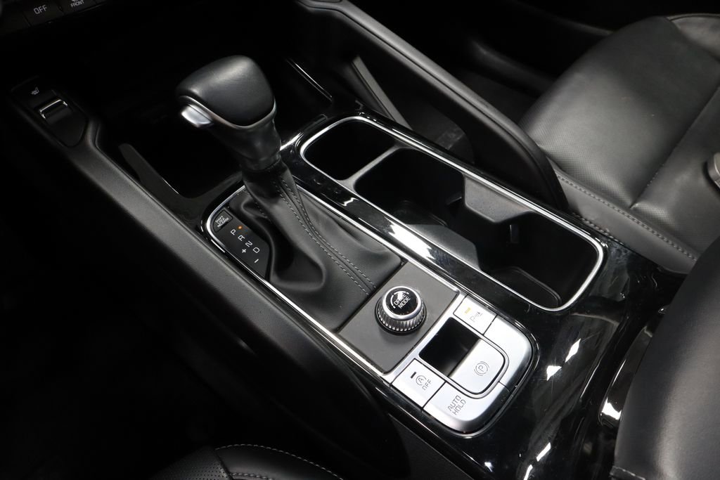 Used 2025 Kia Telluride S FWD image 32
