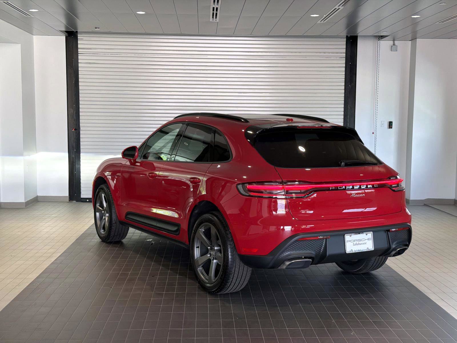 New 2026 Porsche Macan image 3