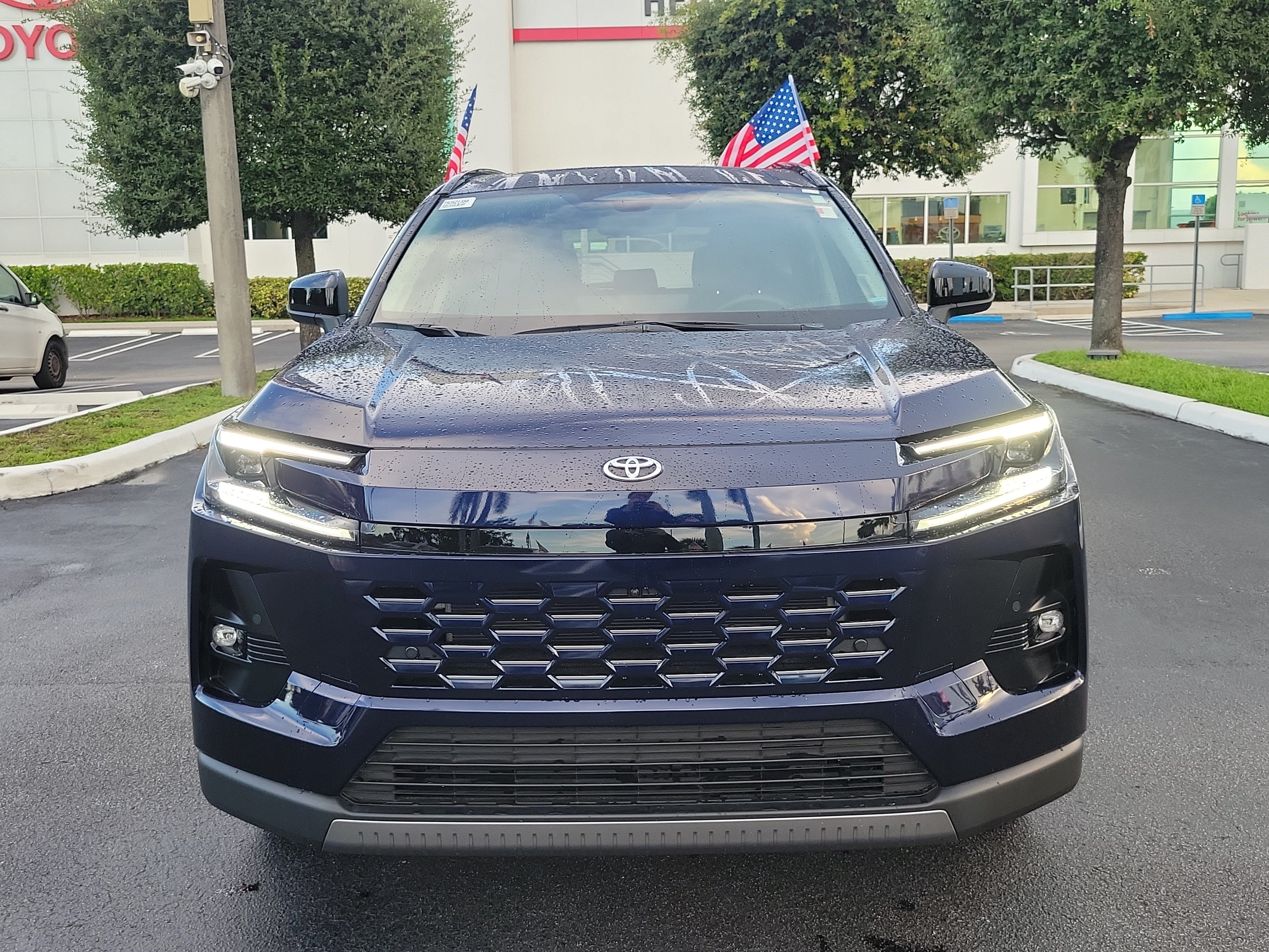 Used 2026 Toyota RAV4 Limited AWD/4WD image 4