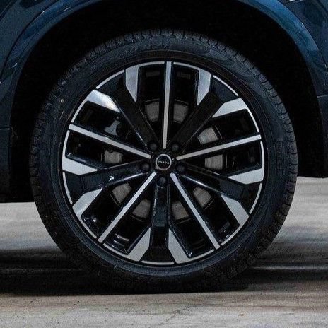 New 2026 Volvo XC90 T8 Ultra w/ Protection Package Premier AWD/4WD image 6