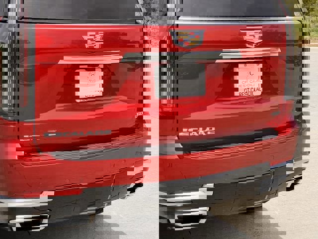 New 2026 Cadillac Escalade Luxury image 6