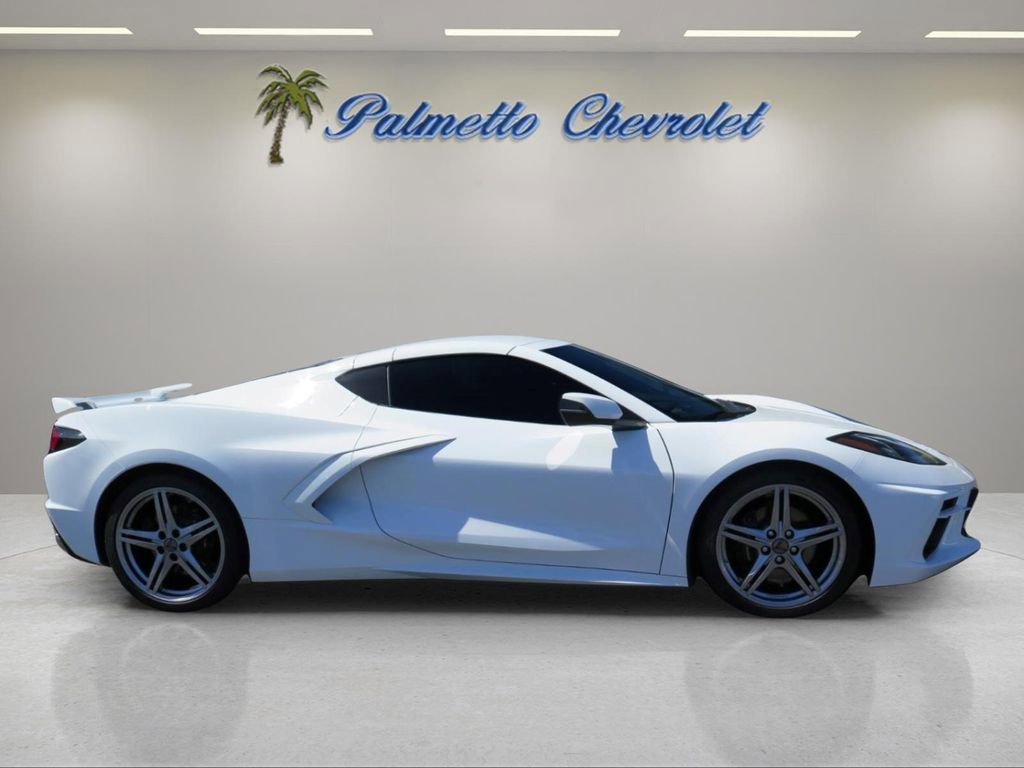 Used 2024 Chevrolet Corvette Stingray Coupe w/ 1LT image 2