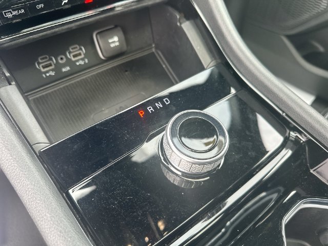 Used 2023 Jeep Grand Cherokee Altitude AWD/4WD image 22