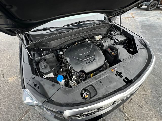 Used 2023 Kia Telluride S image 32