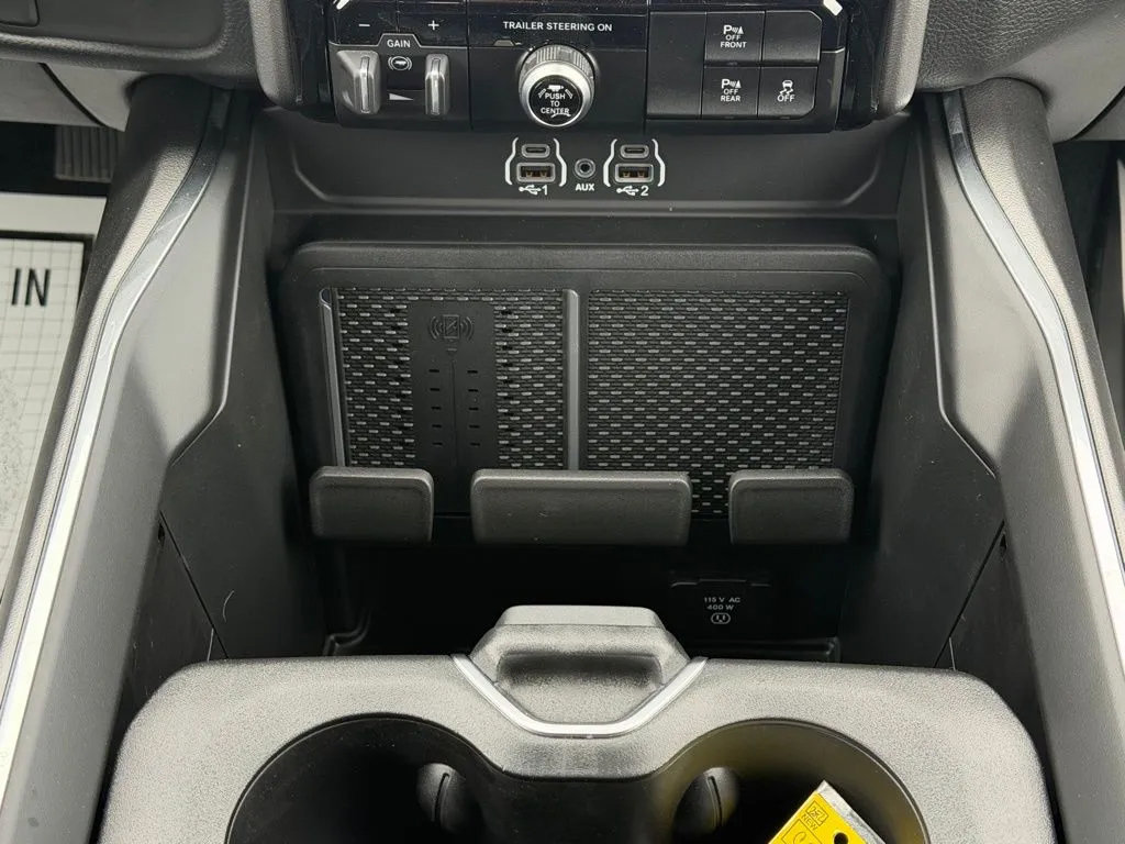 New 2026 RAM 1500 Laramie w/ Sport Appearance Package AWD/4WD image 25