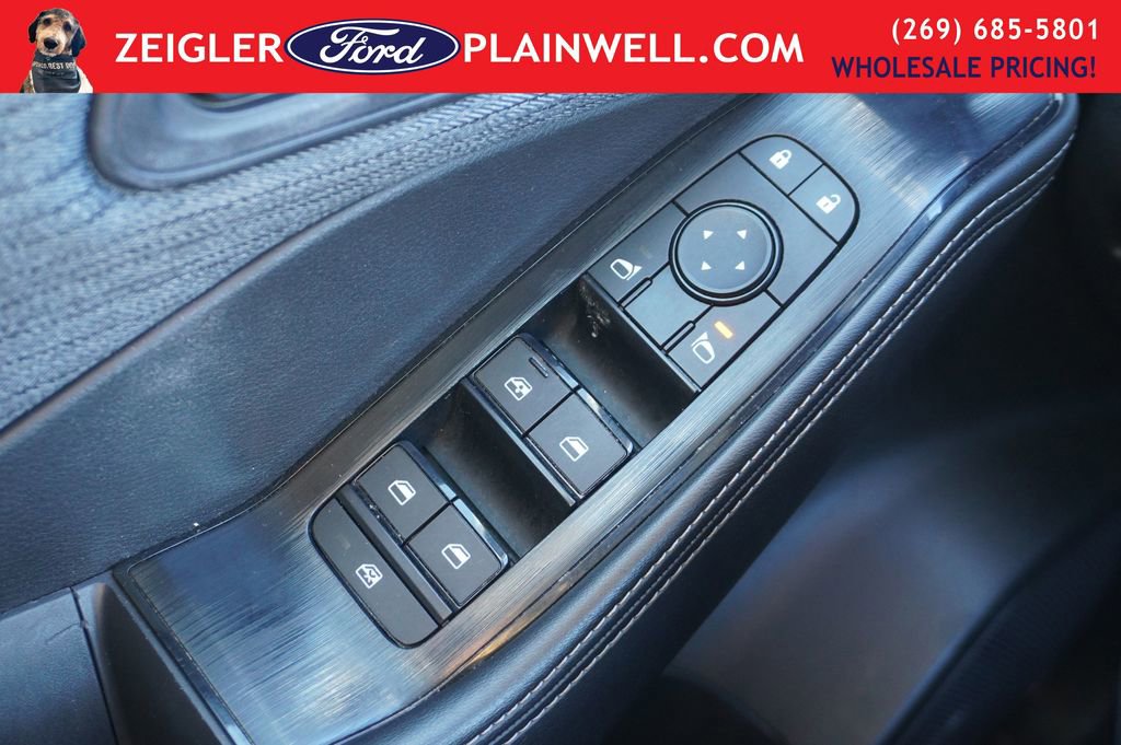 Used 2023 Nissan Rogue SV image 28