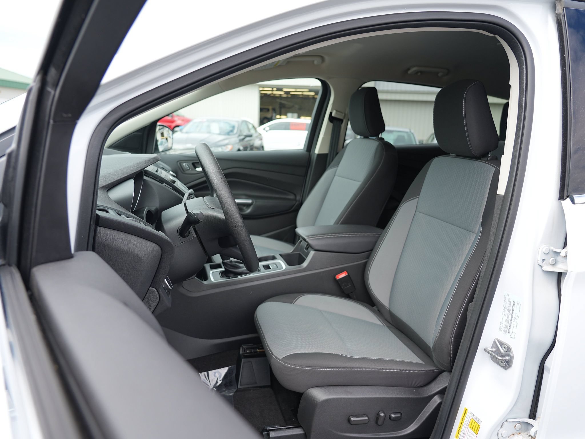 Used 2018 Ford Escape SE AWD/4WD image 13