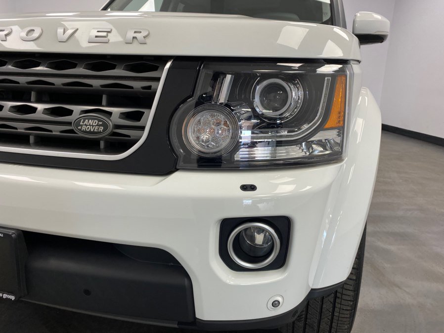 Used 2016 Land Rover LR4 HSE AWD/4WD image 10
