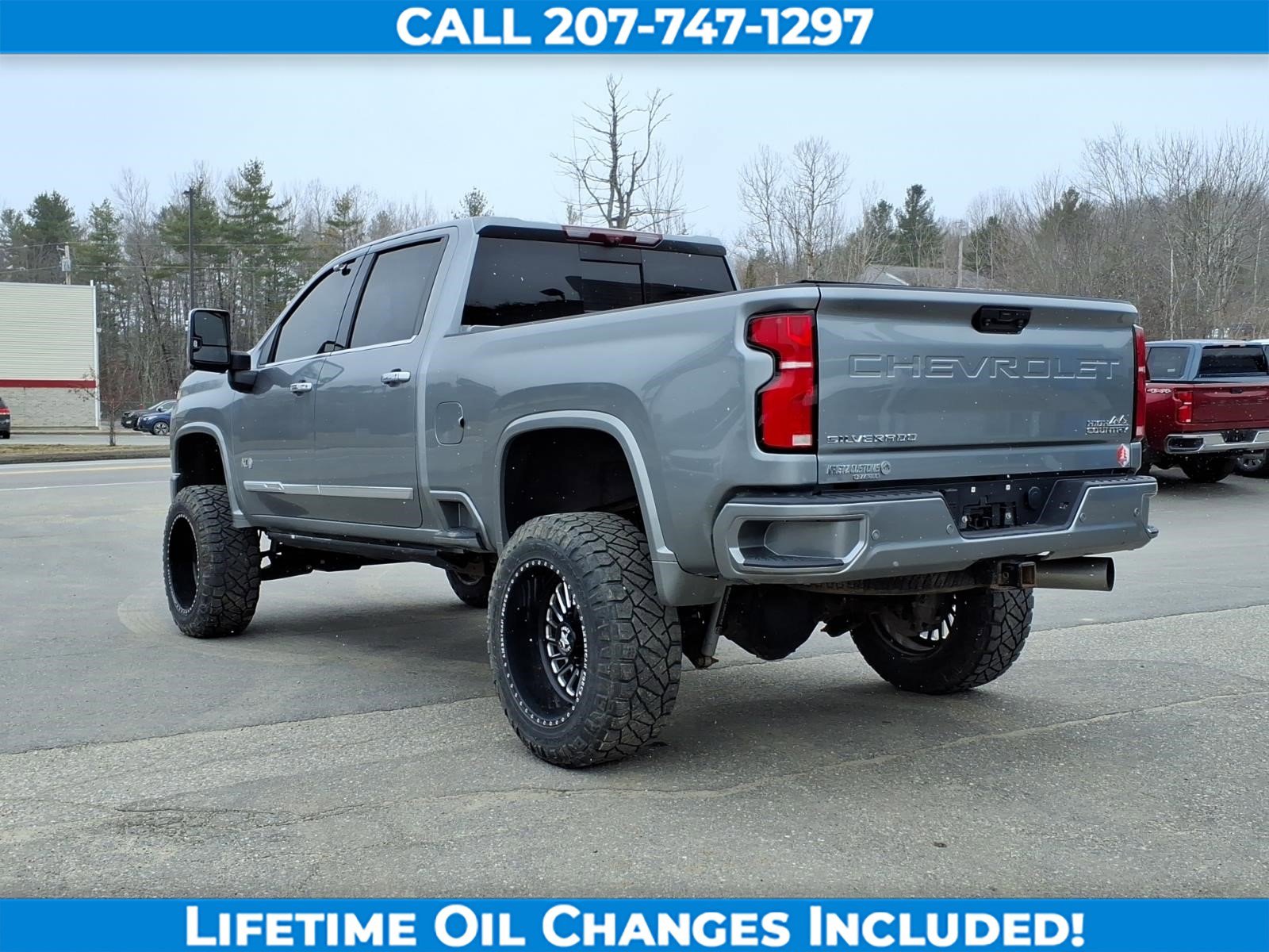 Used 2024 Chevrolet Silverado 2500 High Country w/ Technology Package AWD/4WD image 7