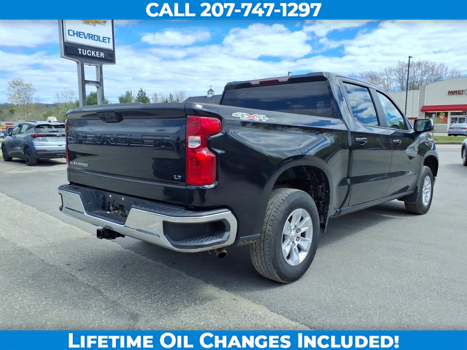 Used 2025 Chevrolet Silverado 1500 LT AWD/4WD image 5