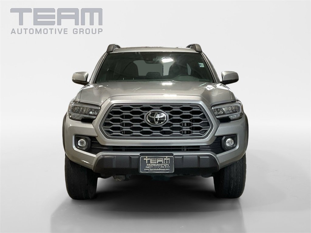 Used 2023 Toyota Tacoma TRD Off-Road image 2