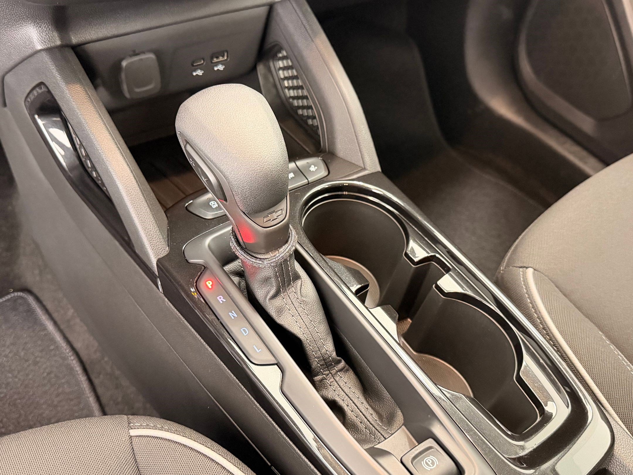 Used 2024 Chevrolet TrailBlazer LS w/ LS Convenience Package image 17