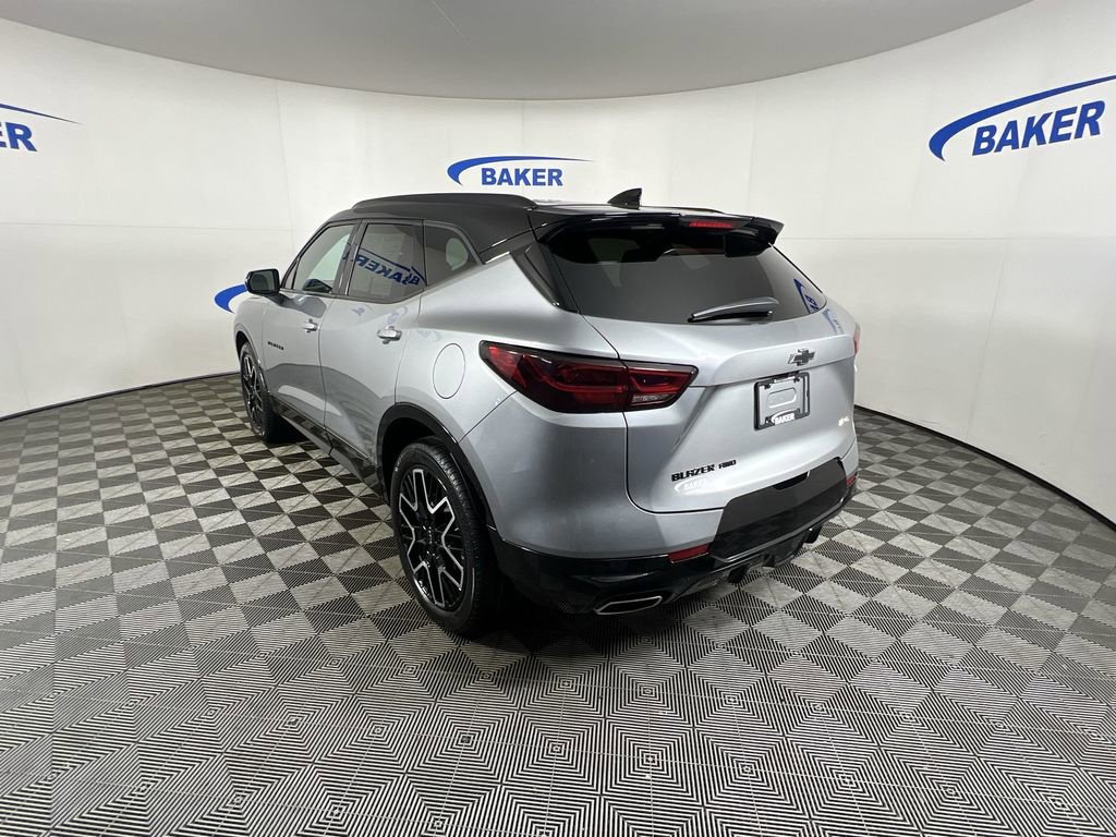 Certified 2023 Chevrolet Blazer RS w/ Driver Confidence II Package image 7