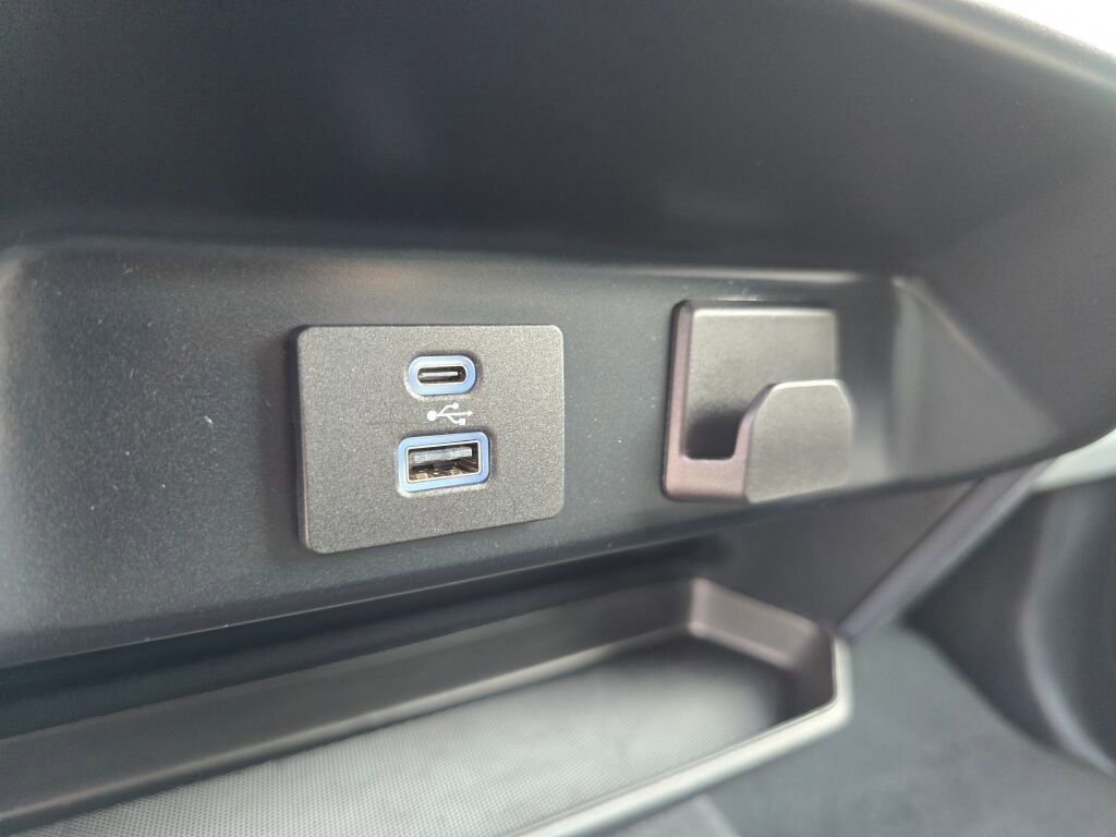 Used 2023 Ford F150 XLT image 29