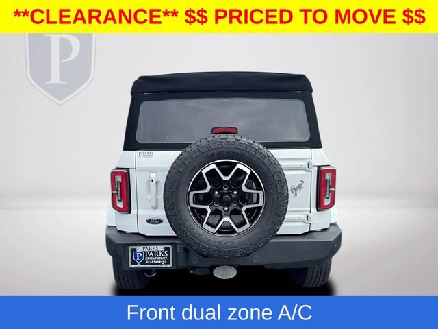 Used 2024 Ford Bronco Outer Banks AWD/4WD image 9