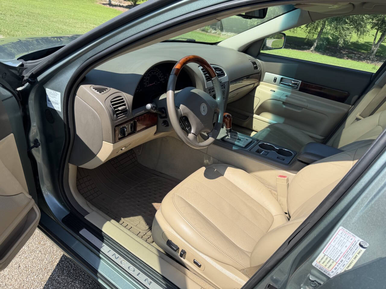 Used 2006 Lincoln LS RWD image 8